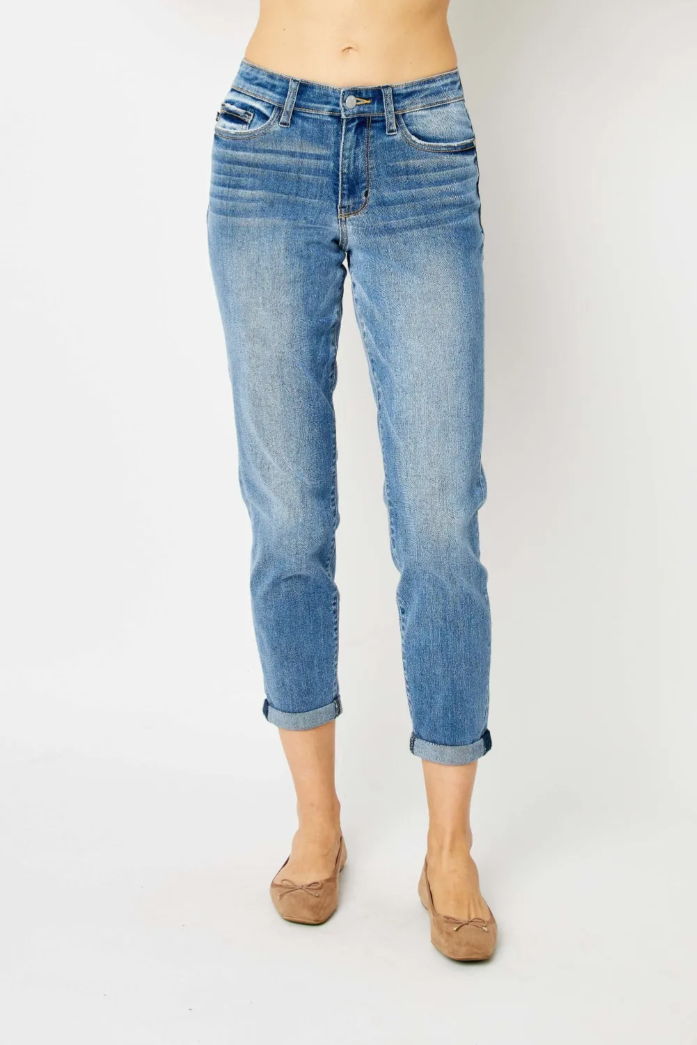 Judy Blue Cuffed Hem Slim Jeans in Medium Wash