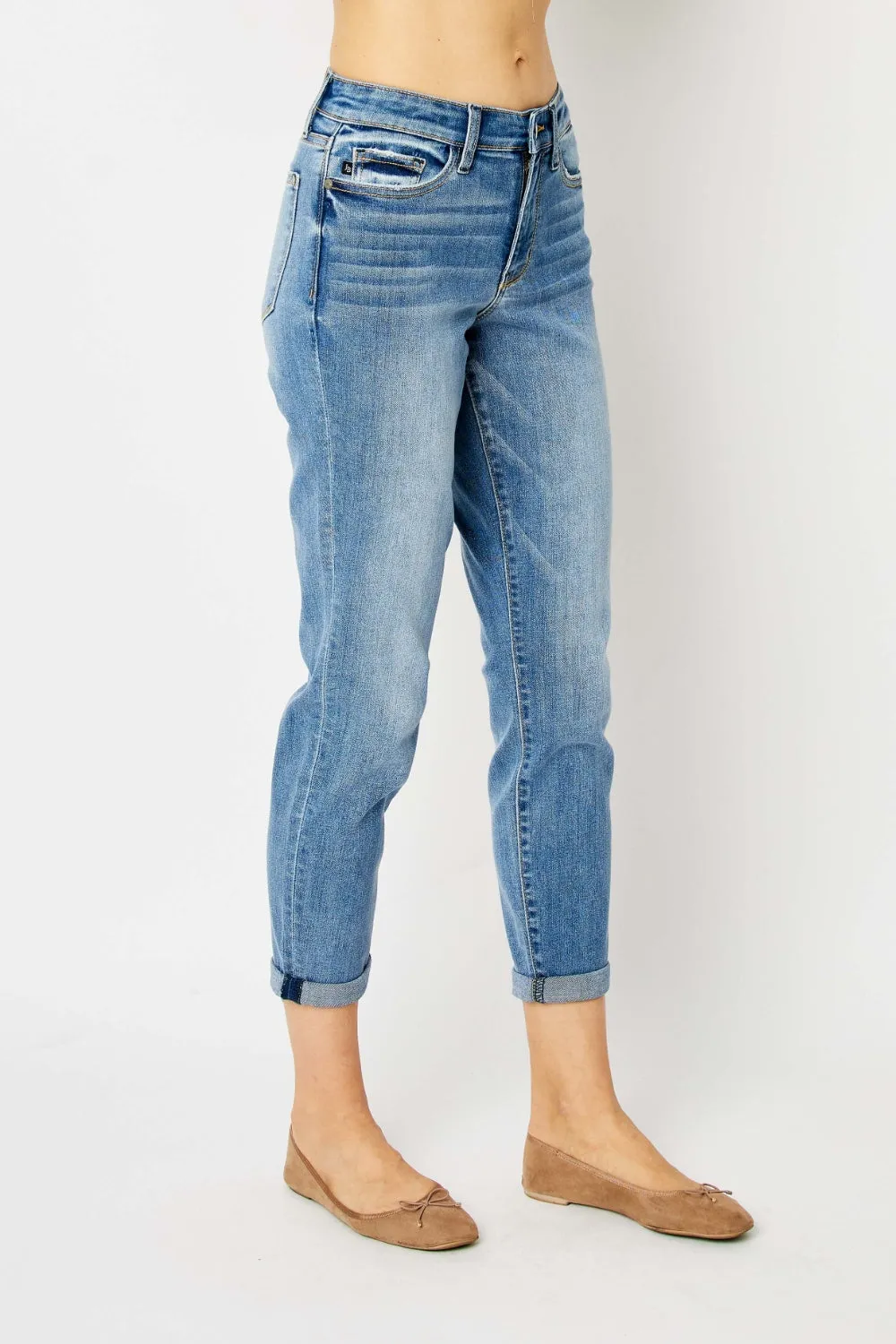 Judy Blue Cuffed Hem Slim Jeans in Medium Wash