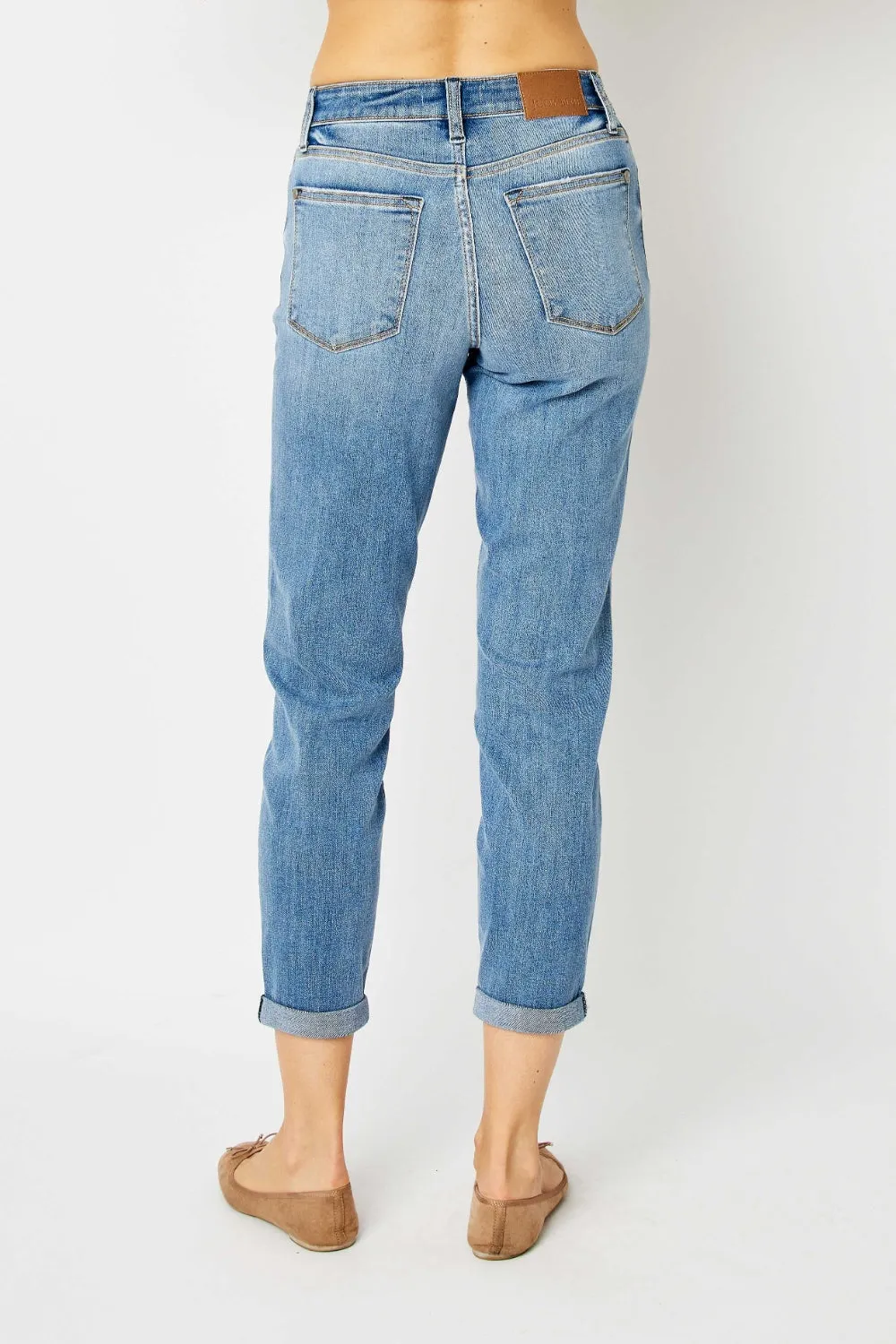 Judy Blue Cuffed Hem Slim Jeans in Medium Wash