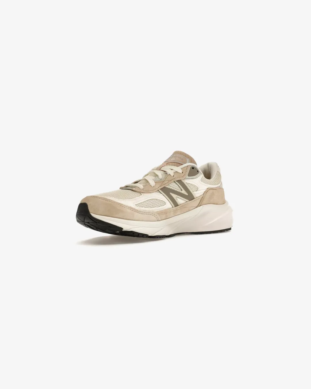 New Balance 990v6 Cream Beige Sneakers