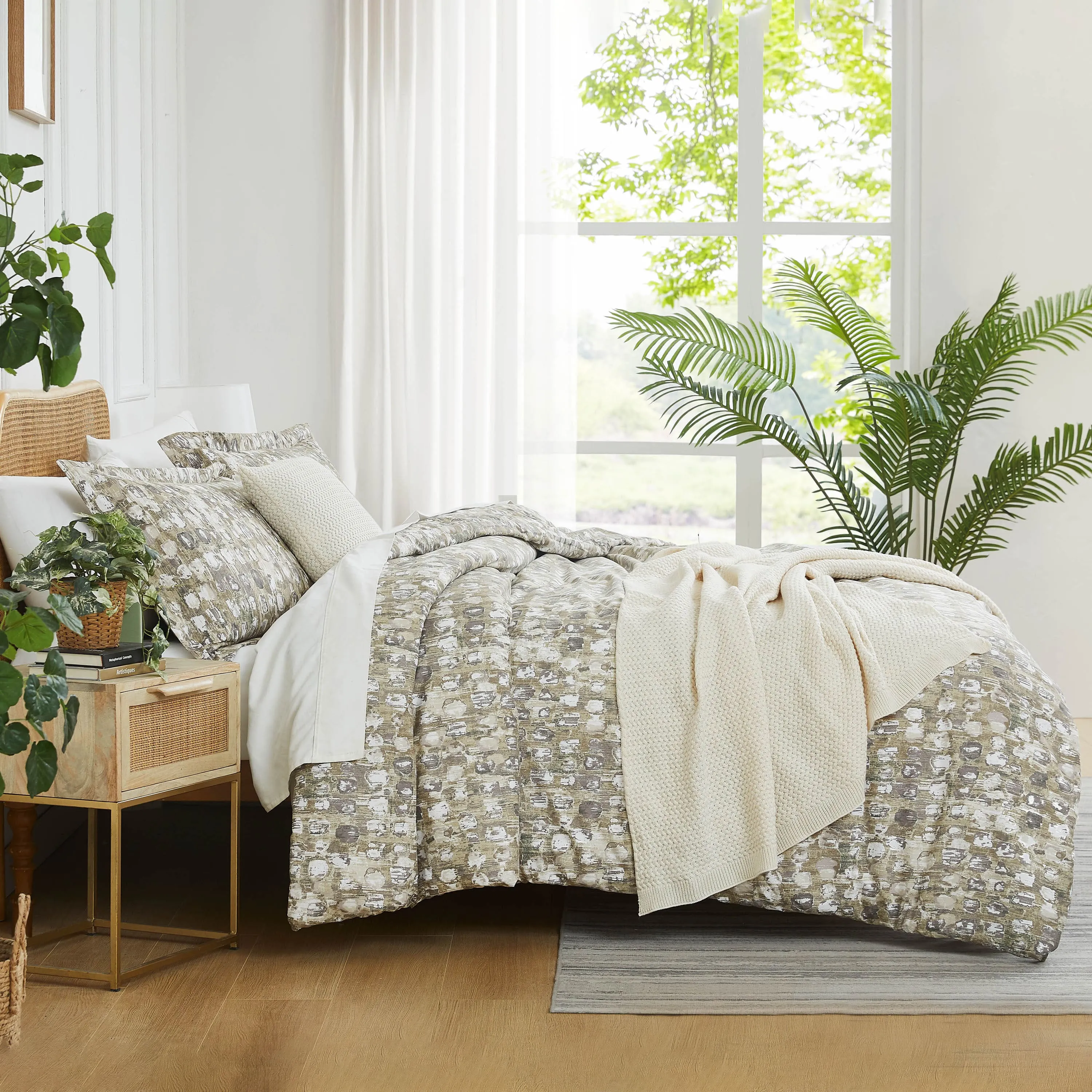 Rhythm Oversized 5-Piece Comforter Set